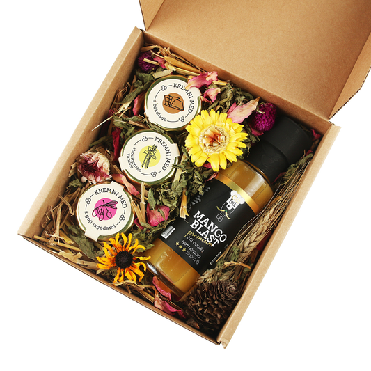 Frikova ekstaza s Čili Frik omako in tremi različnimi kremnimi medovi